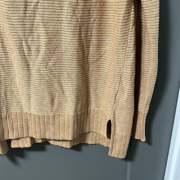 Tunic length tan Old Navy sweater - Picture 2 of 5